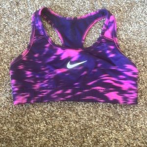 Sports bra
